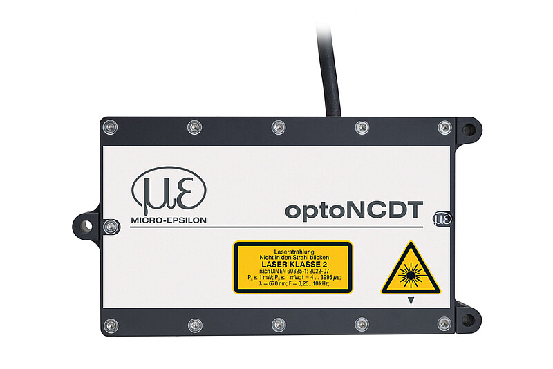 測定範囲が最大750 mmの高精度レーザーセンサ